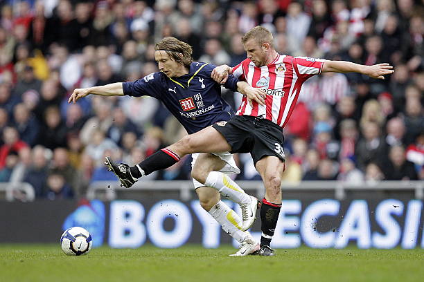 与强队一争 与强队一争