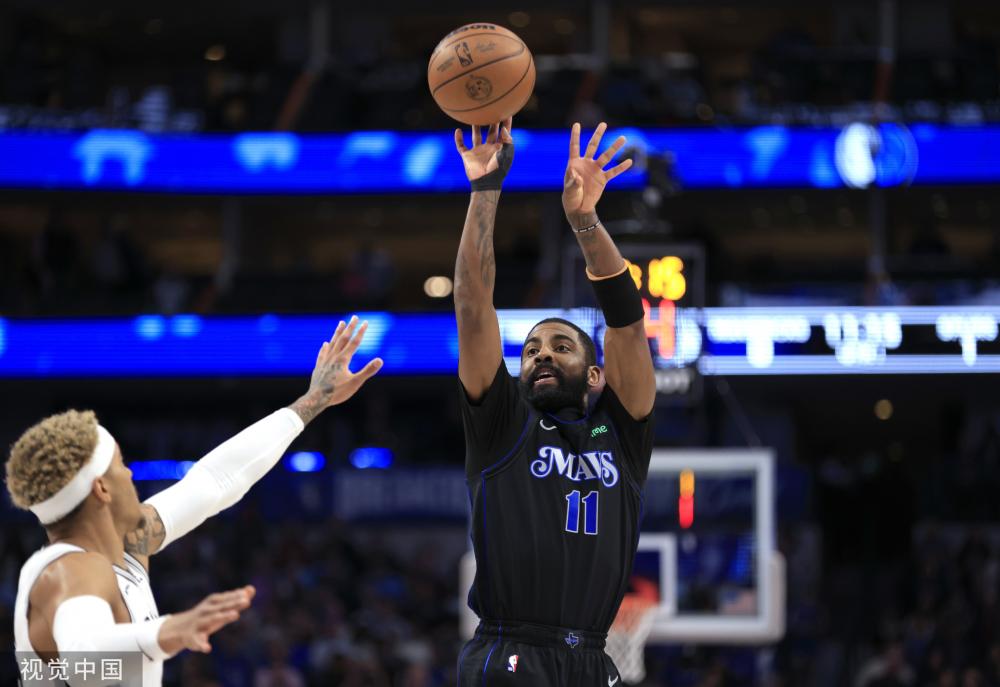 一次采访中 一次采访中