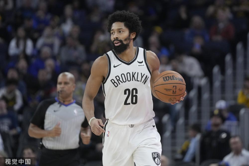 重的财政危 重的财政危